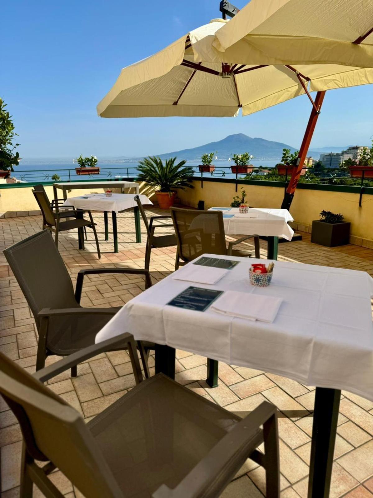 Vesuvio View Bed & Breakfast Vico Equense Exterior foto