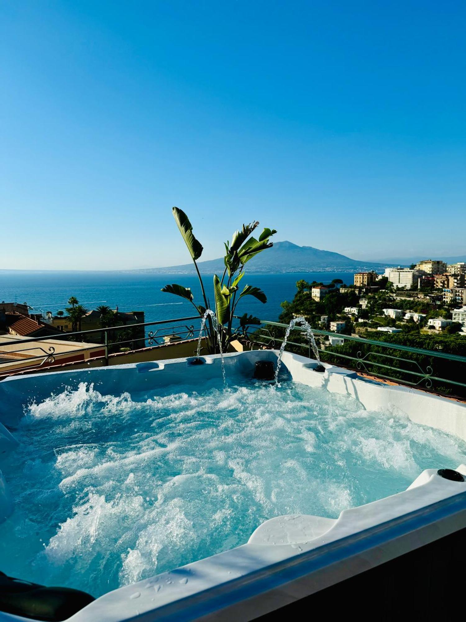 Vesuvio View Bed & Breakfast Vico Equense Exterior foto