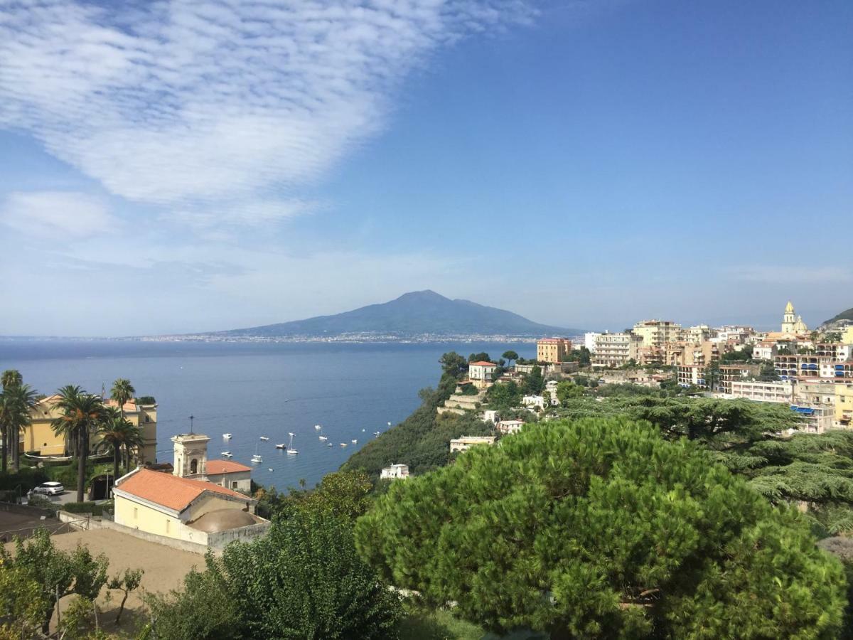 Vesuvio View Bed & Breakfast Vico Equense Exterior foto